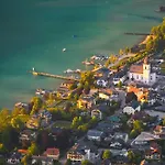 Wolfgangsee - Panorama Blick, Parkplatz, Balkon *