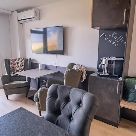 Wolfgangsee - Panorama Blick, Parkplatz, Balkon Strobl