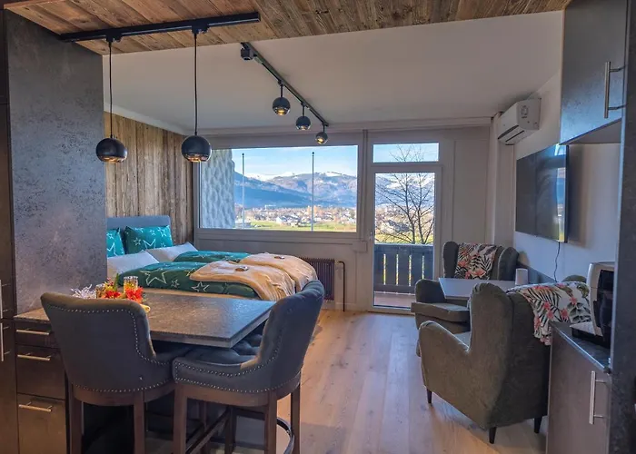 Appartement Wolfgangsee - Panorama Blick, Parkplatz, Balkon Strobl