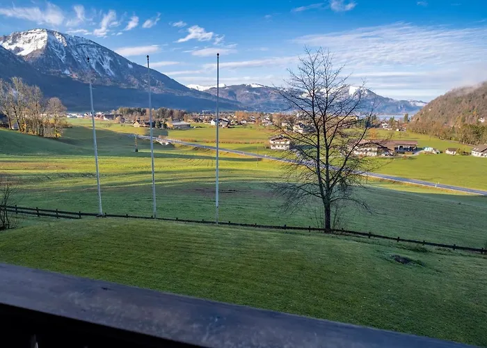 Appartement Wolfgangsee - Panorama Blick, Parkplatz, Balkon Strobl
