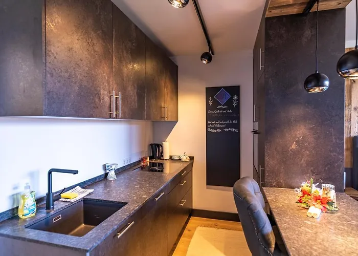 Wolfgangsee - Panorama Blick, Parkplatz, Balkon *