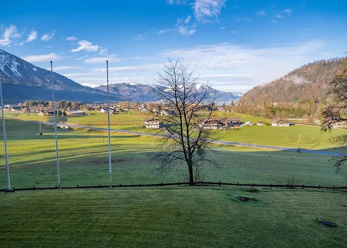 Wolfgangsee - Panorama Blick, Parkplatz, Balkon Apartment