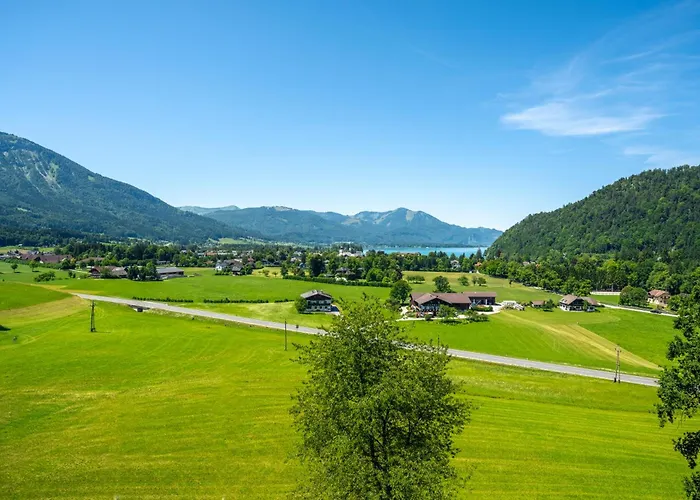 Appartement Wolfgangsee - Panorama Blick, Parkplatz, Balkon Strobl